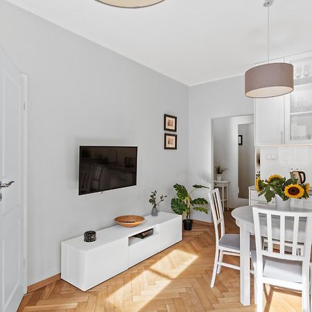 Cute Apartment In The Historic Old Town Of Warszawa Exteriör bild