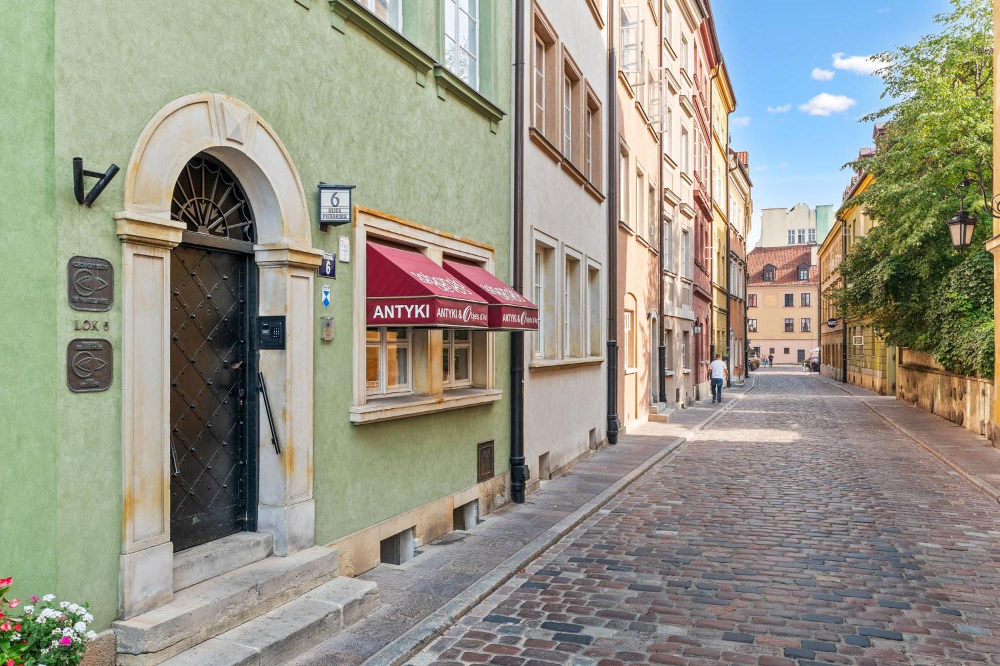 Cute Apartment In The Historic Old Town Of Warszawa Exteriör bild